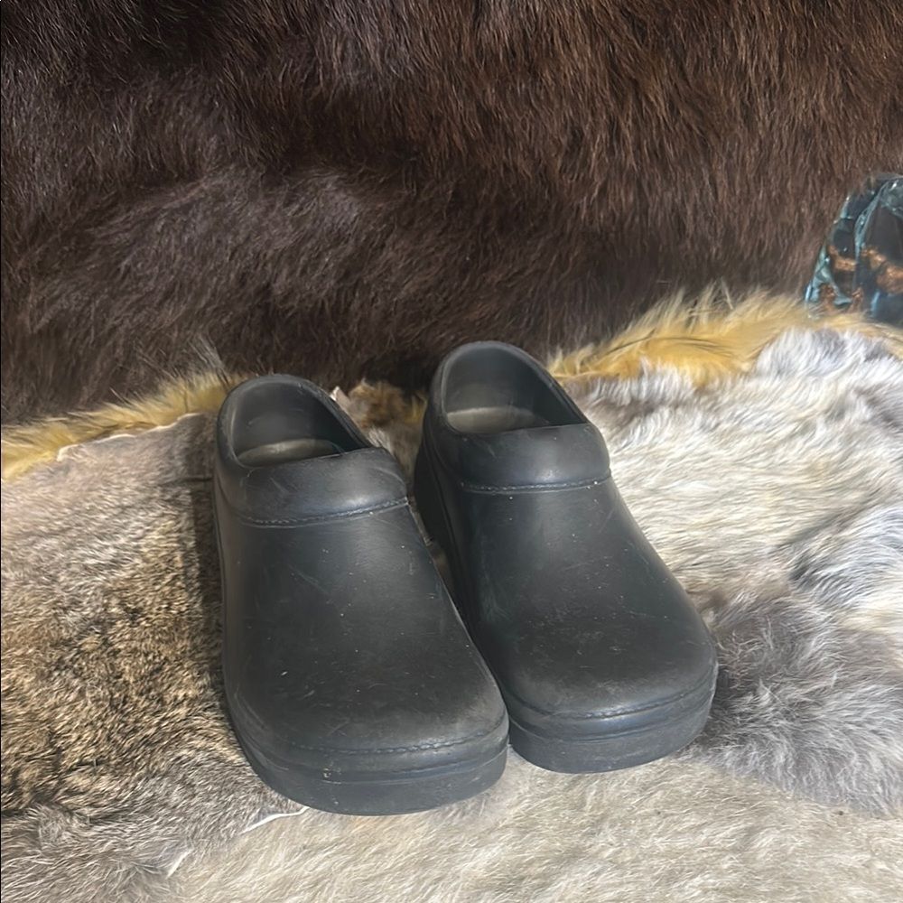 Klogs Slip-On Shoes 8.5 (3950)